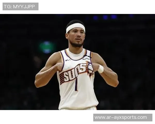 布克谈古德温篮板技巧我和狄龙对此进行了深入讨论