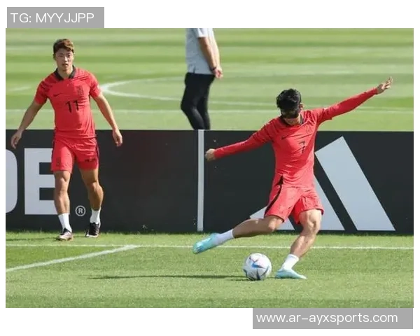 孔德社媒澄清与弗里克交流踢中卫传闻纯属虚构