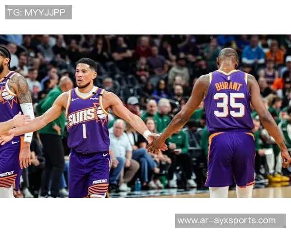 吉莱斯皮盛赞布克天赋异禀场上无所不能三层次得分能力令人惊叹